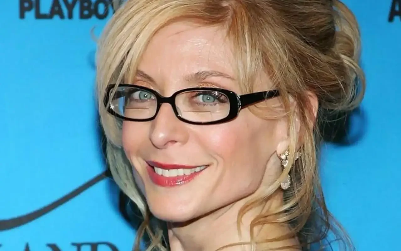 Nina Hartley 2